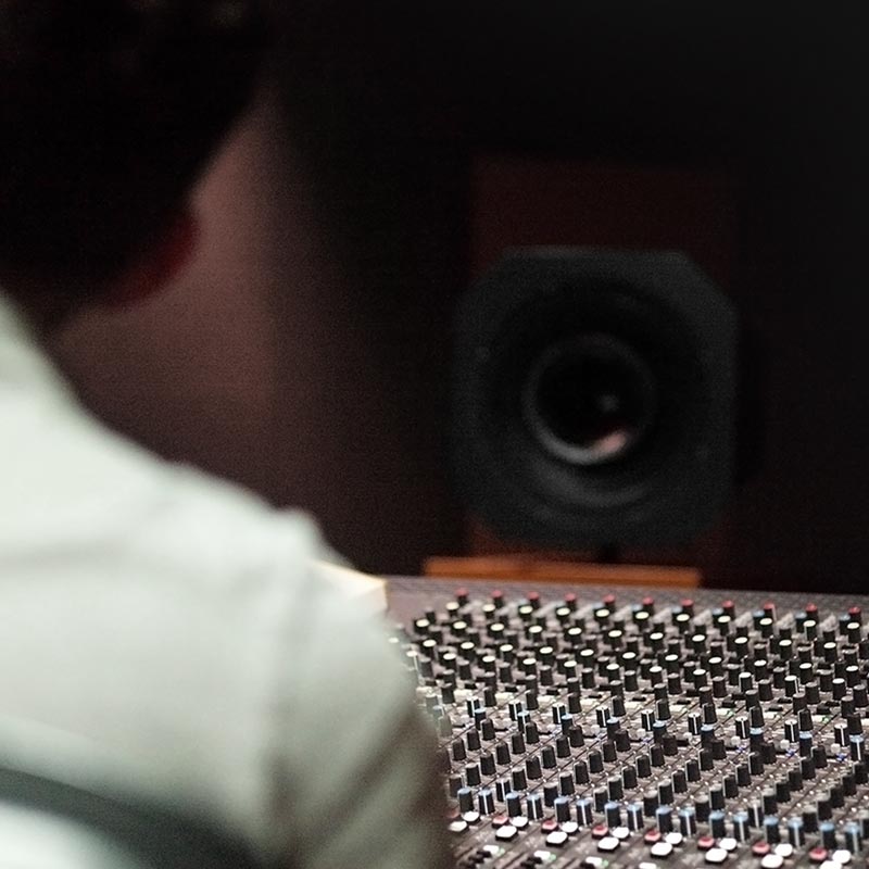 Productshot of Mixing Console in Studio
